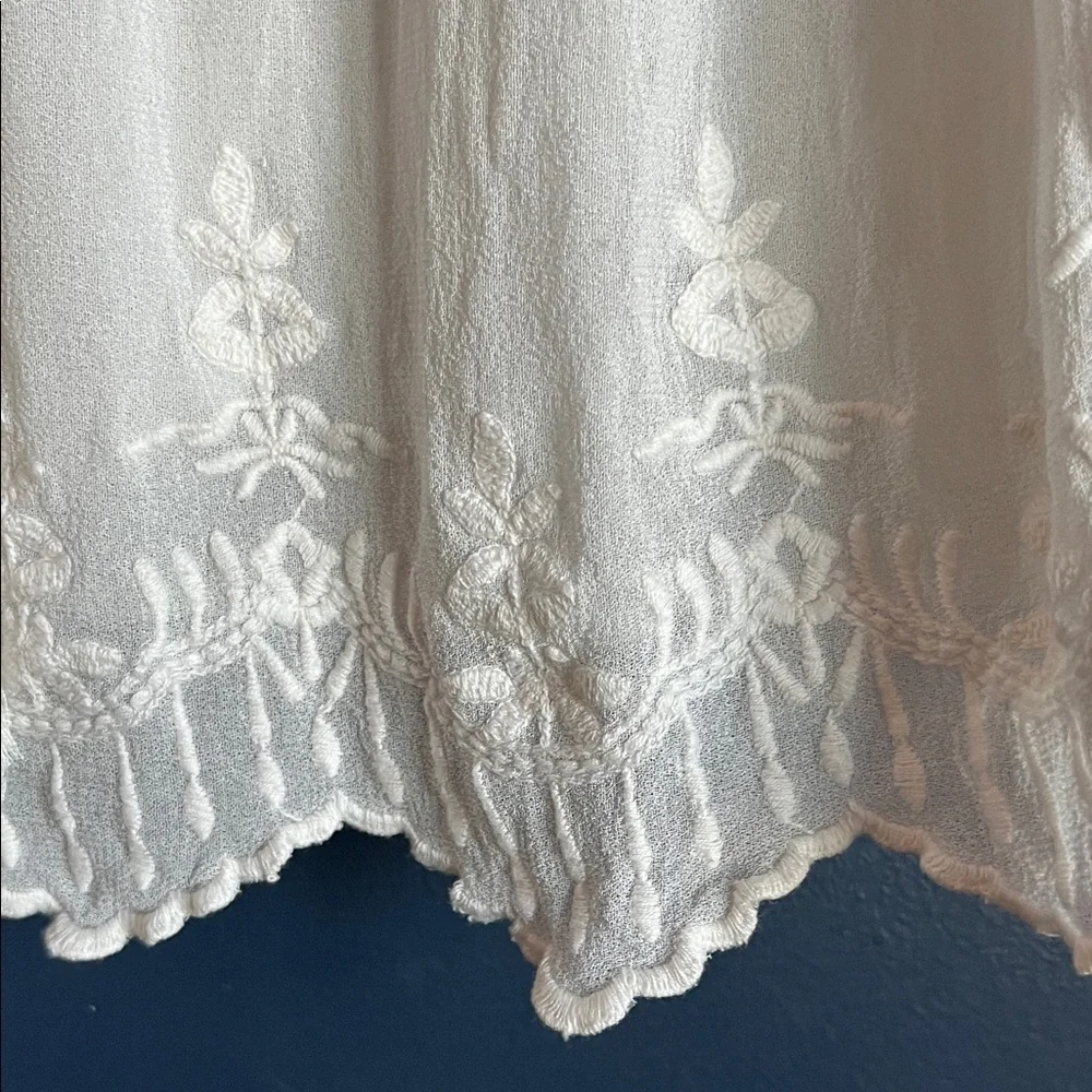 Zara White Ruffled Embroidered Blouse - Picture 10 of 11